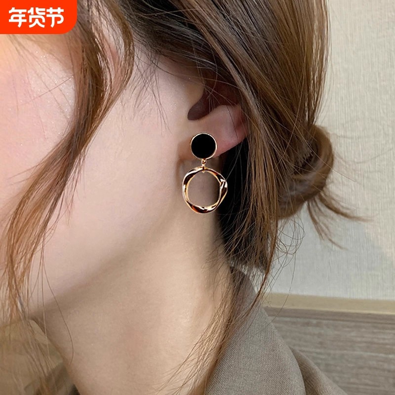 韩国圆圈耳环女气质高级感纯银防过敏黑色耳钉2025年新款潮金色