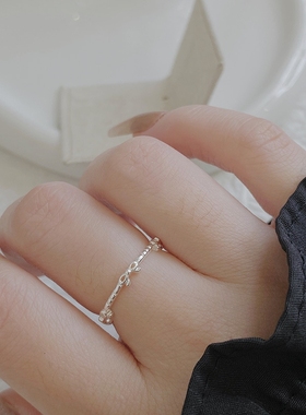 s925纯银小蝴蝶结戒指女细款素银韩国韩版简约甜美小巧学生指环