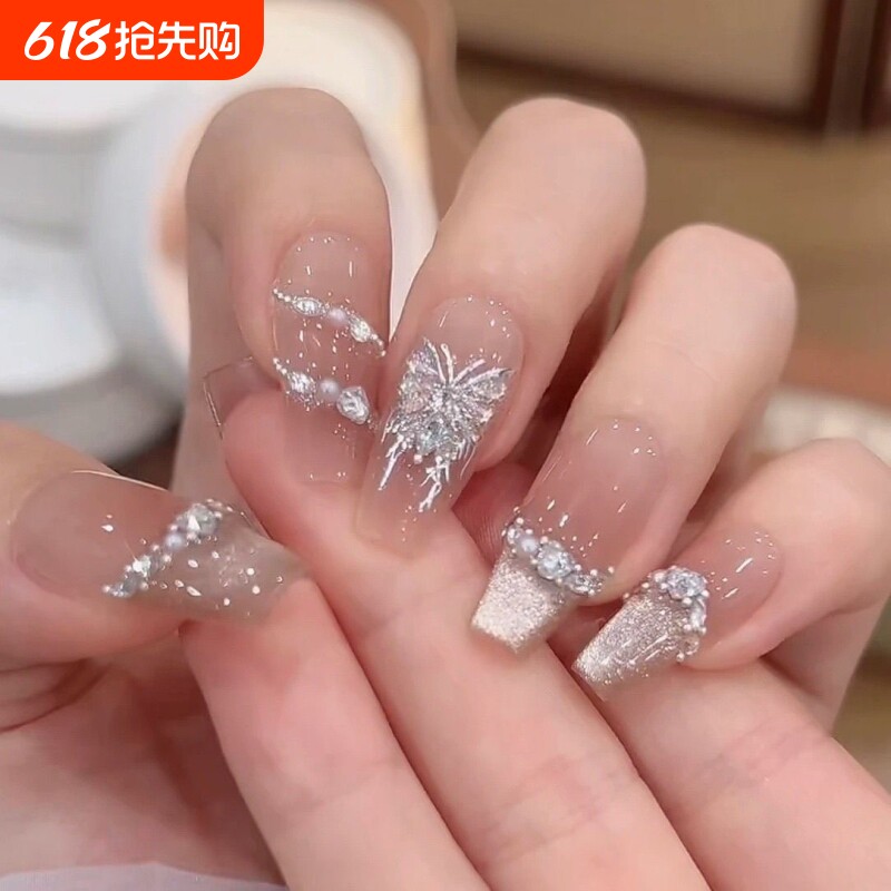 2026春夏新款设计师款蝶猫眼高级感手工美甲贴片穿戴甲中长款温柔