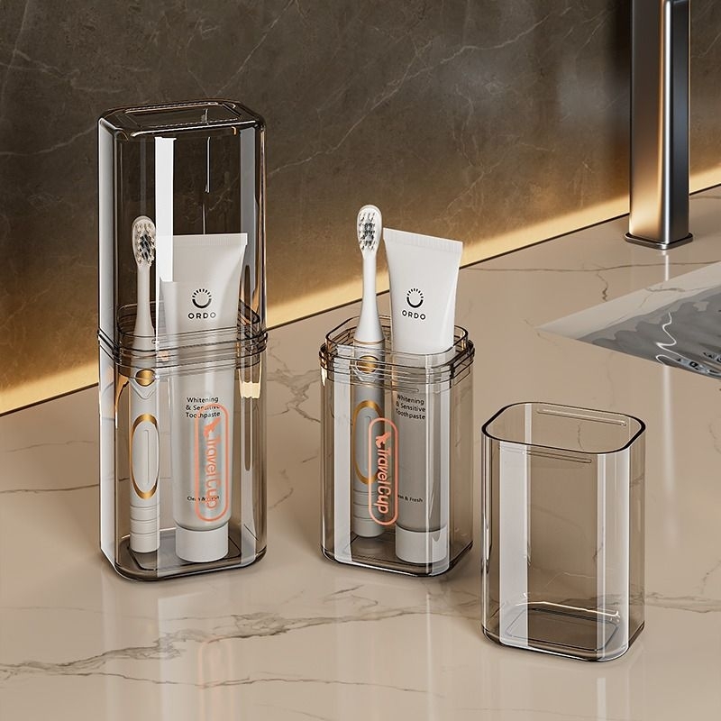 旅行洗漱杯一杯搞定全家洗漱问题