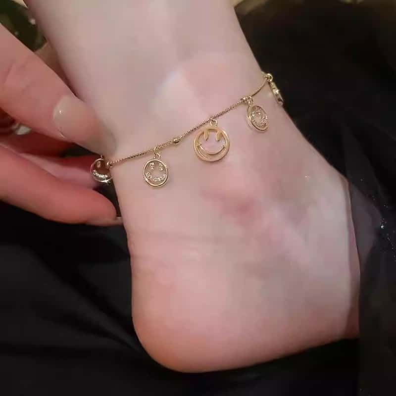 精致笑脸脚链女小众气质高级感手链小众时尚轻奢个性百搭配饰