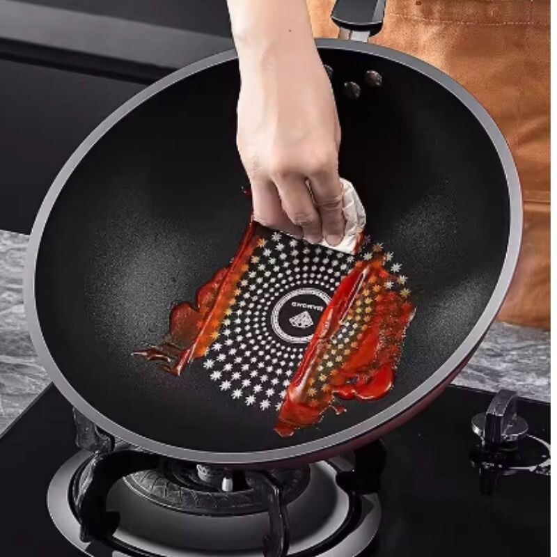 德国钻石不粘炒锅不粘锅家用无油烟平底锅电磁炉燃气灶通用锅具