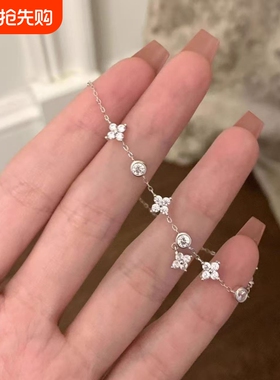 千金风花朵手链轻奢简约百搭叠戴手饰品高级感手串礼物送女生法式