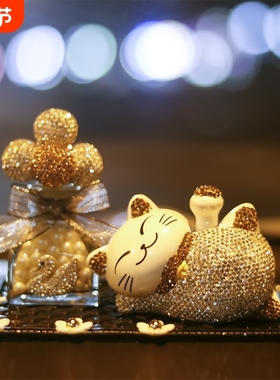 招财猫网红汽车内装饰品摆件车载香水车上用品大全创意高档猫咪