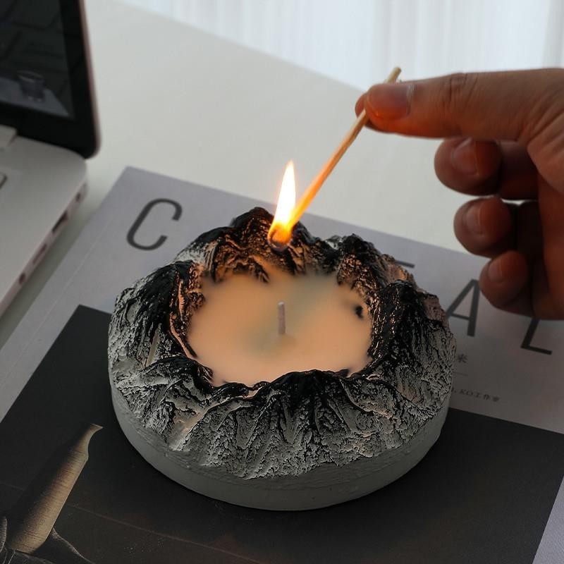 创意火山岩香薰蜡烛家用室内卧室持久熏香小众高级感浪漫香氛摆件