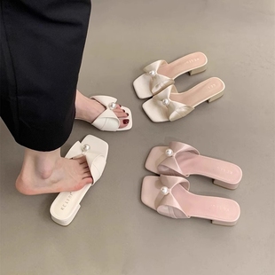 法式 蝴蝶結(jié)女士拖鞋 外穿新款 氣質(zhì)仙女風(fēng)晚晚配裙子粗跟涼鞋 女夏季