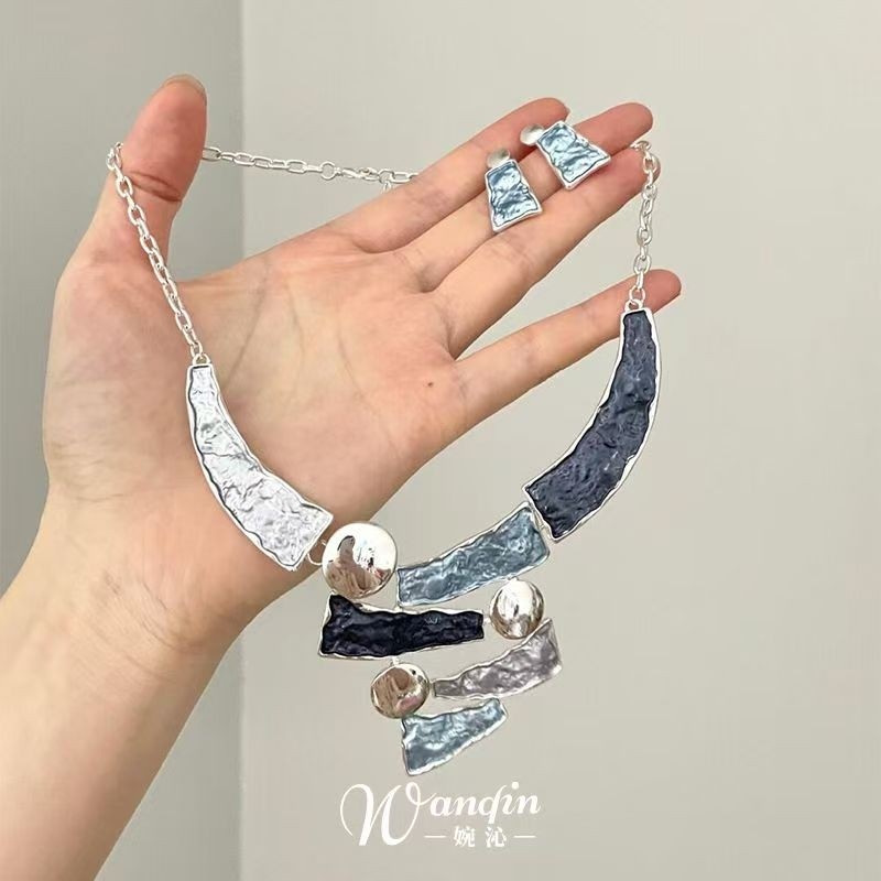 「秩序时空」油画风镂空几何线条项链复古夸张多巴胺冷淡风锁骨链