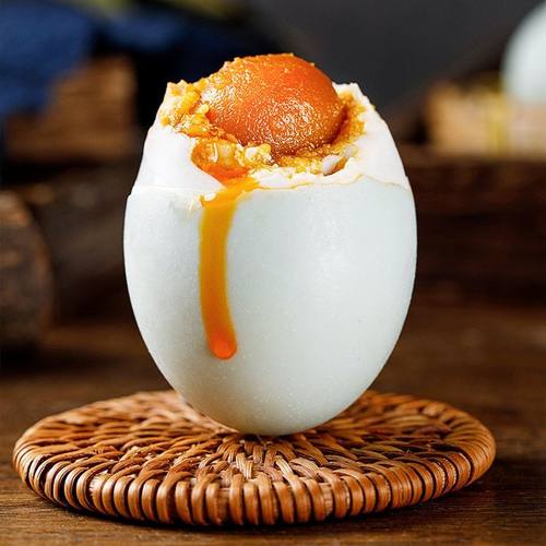 咸鸭蛋正宗流油咸鸭蛋农家散养鸭起沙流油健康美味