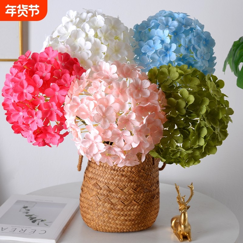 仿真花绣球假花插花装饰花瀑布花高级花朵摆放红色花瓣氛围花卉