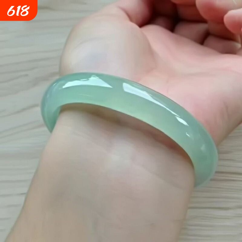 【送证书】专柜正品新坑玉手镯浅绿女款玉石玉镯子石英岩玉手镯女
