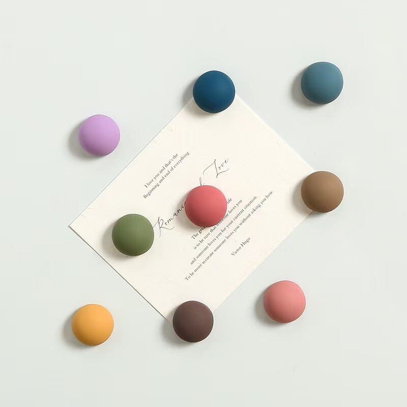 莫兰迪色圆形吸铁石彩色冰箱贴磁贴办公教学白板贴拍立得照片固定