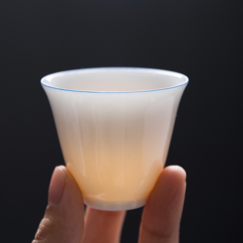 德化白瓷玉泥功夫茶杯陶瓷茶具品茗杯蓝边简约主人杯单杯小杯子