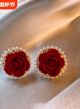 红色时尚珍珠耳环2026新年耳钉适合过年戴的耳饰品女士高级感轻奢