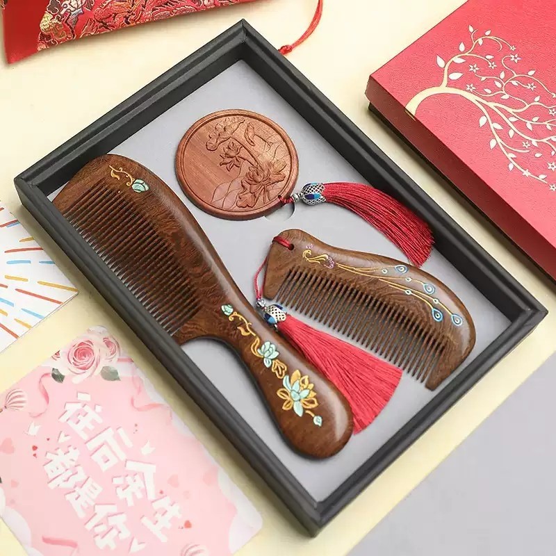 天然檀木梳子礼盒女士专用结婚一对镜子生日礼物送女朋友妈妈按摩