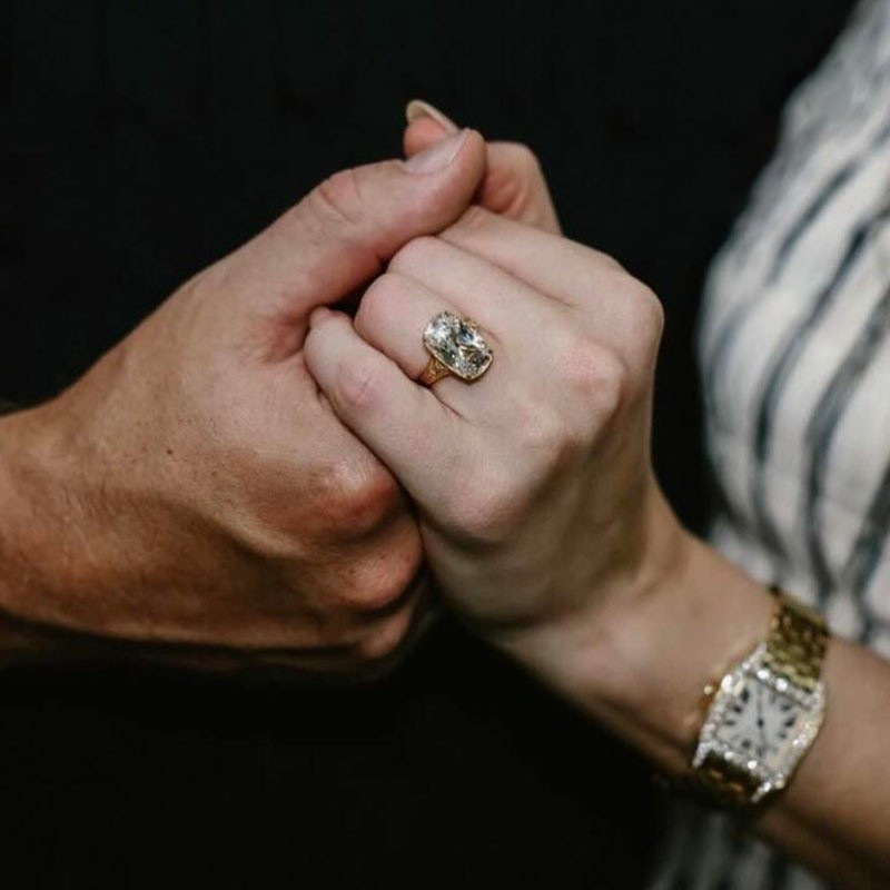 “霉霉”泰勒斯威夫特同款订婚戒指爆闪镶钻小众高级感指环送女友