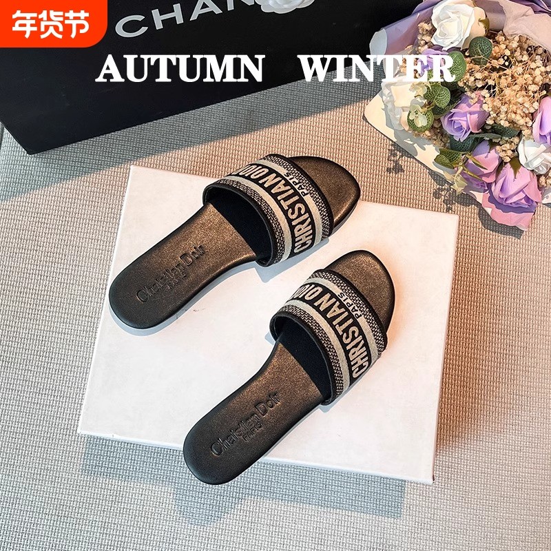 真皮夏天女士外出海边沙滩鞋平底凉拖鞋女夏外穿时尚小香风一字拖,女鞋,一字拖,淘宝优惠券,粉丝福利购,淘宝优惠卷