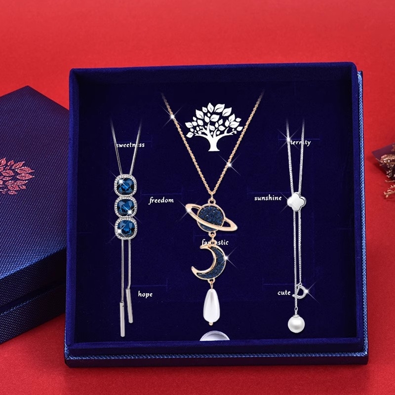 高档毛衣链2024年新款长款项链挂坠配饰挂件衣服饰品礼盒装镀金