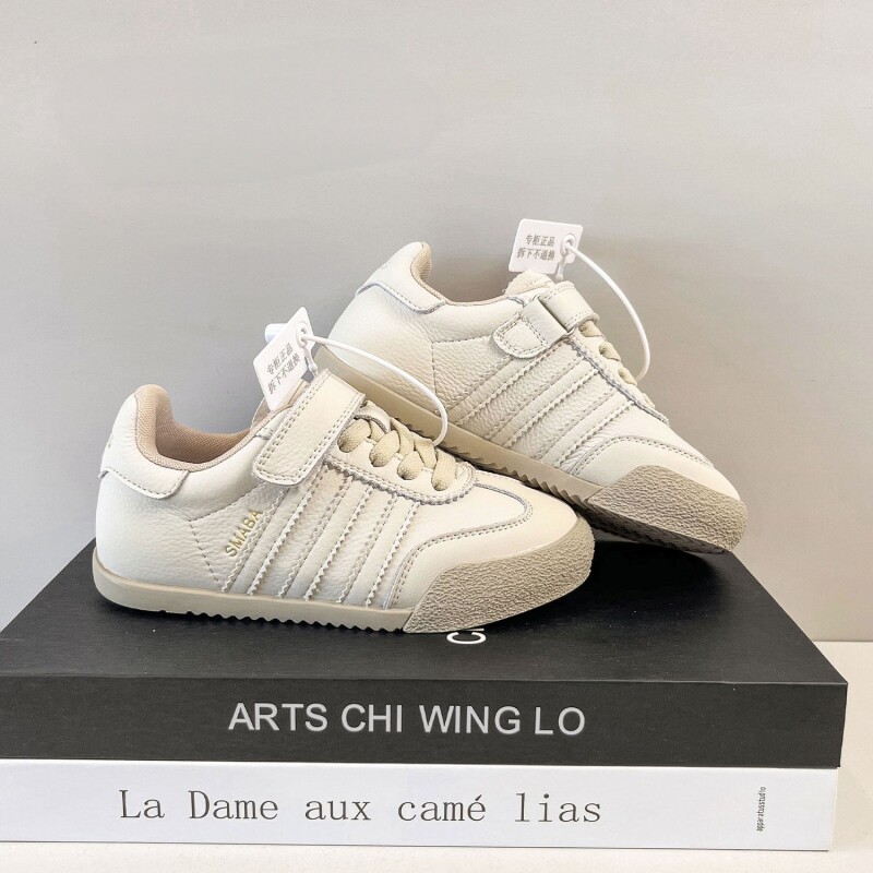 阿童木真皮米色德训鞋儿童运动鞋图片