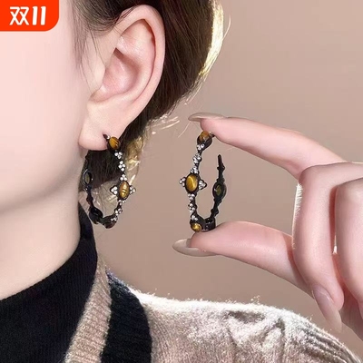 复古虎眼色C形耳圈耳环2025新款爆款高级感耳钉小众独特气质耳饰