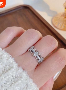 s925纯银法式复古蕾丝镶钻戒指女小众轻奢高级感精致叠戴宽指环