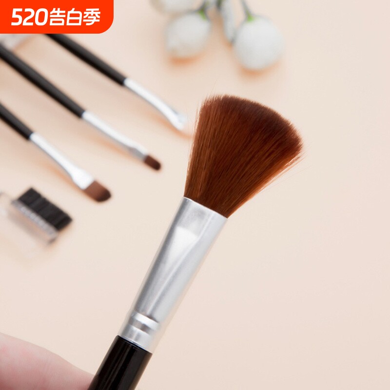 化妆刷套装动物毛全套可爱彩妆必备工具初学者套刷眼影刷眉粉刷