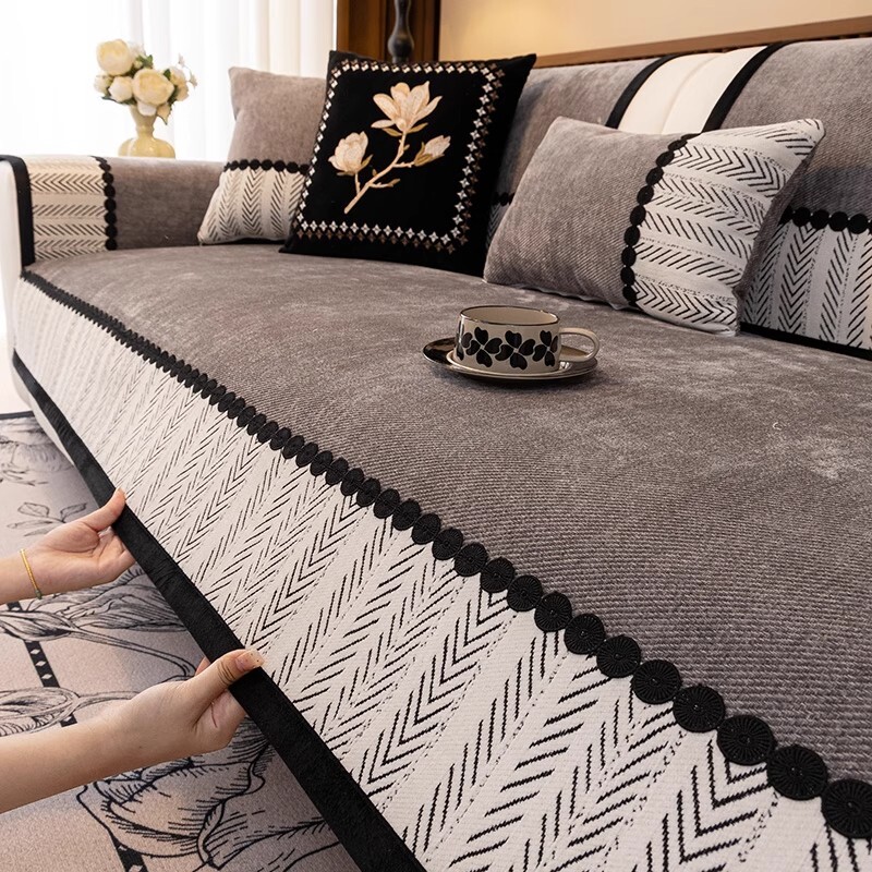 2025年新款轻奢高级感沙发垫四季通用雪尼尔固定防滑坐垫子盖布巾