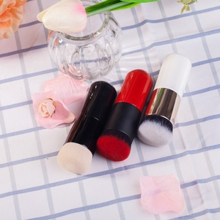 厂家供应小胖墩化妆刷粉底刷BB刷化妆刷人造纤维毛美妆工具
