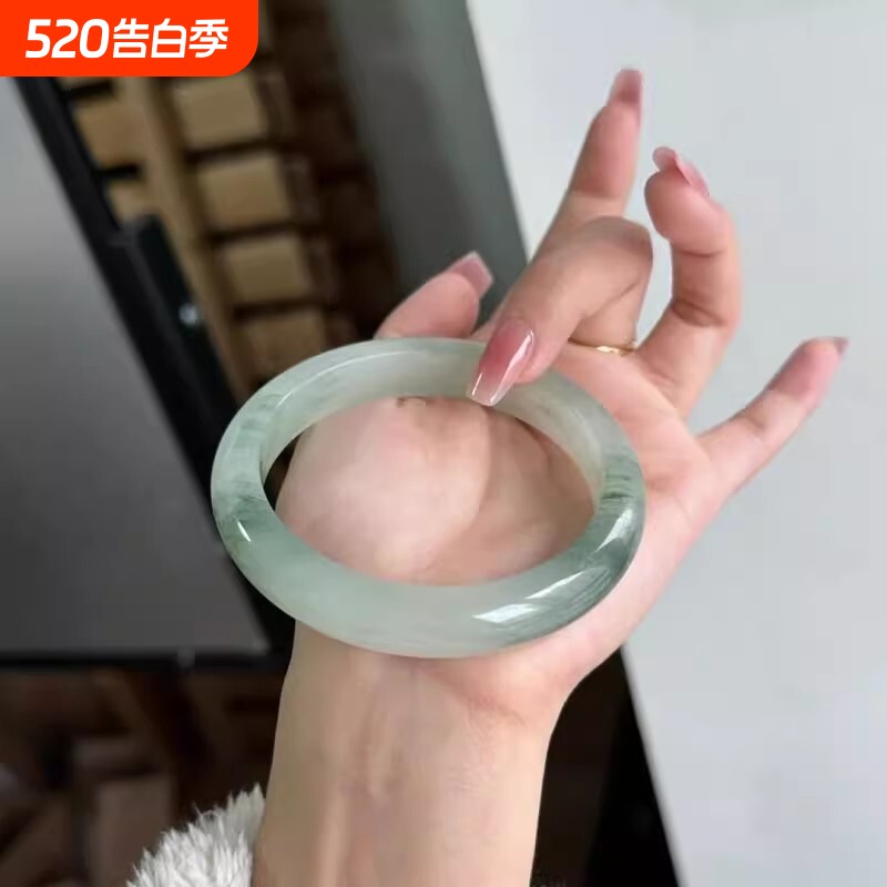 天然新疆天山翠雪翠飘花玉手镯女国风手镯正品玉镯子女镯圆条玉石