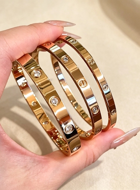 经典LOVE手镯女高级感轻奢小众时尚百搭不掉色18K玫瑰金钉子手环