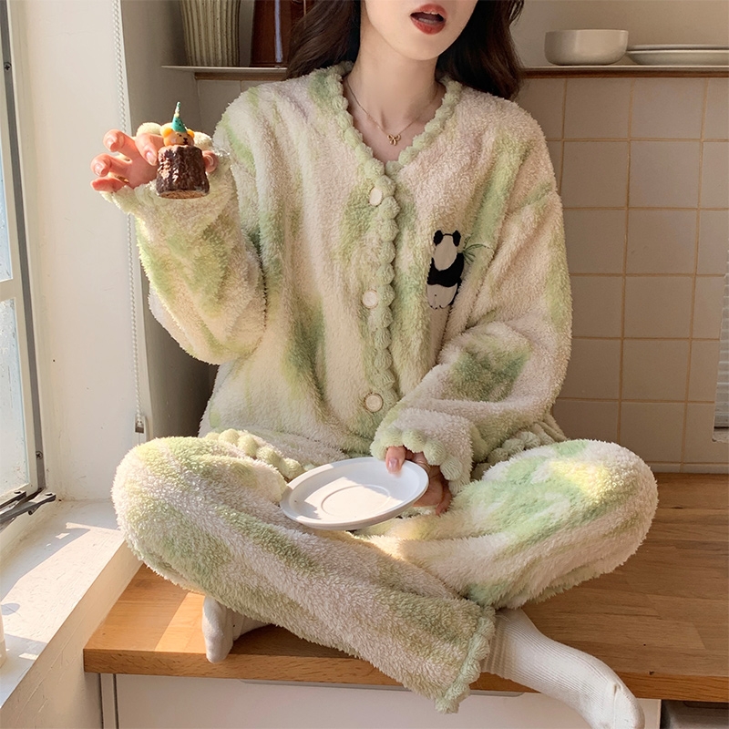秋冬季长袖女士珊瑚绒家居服套装