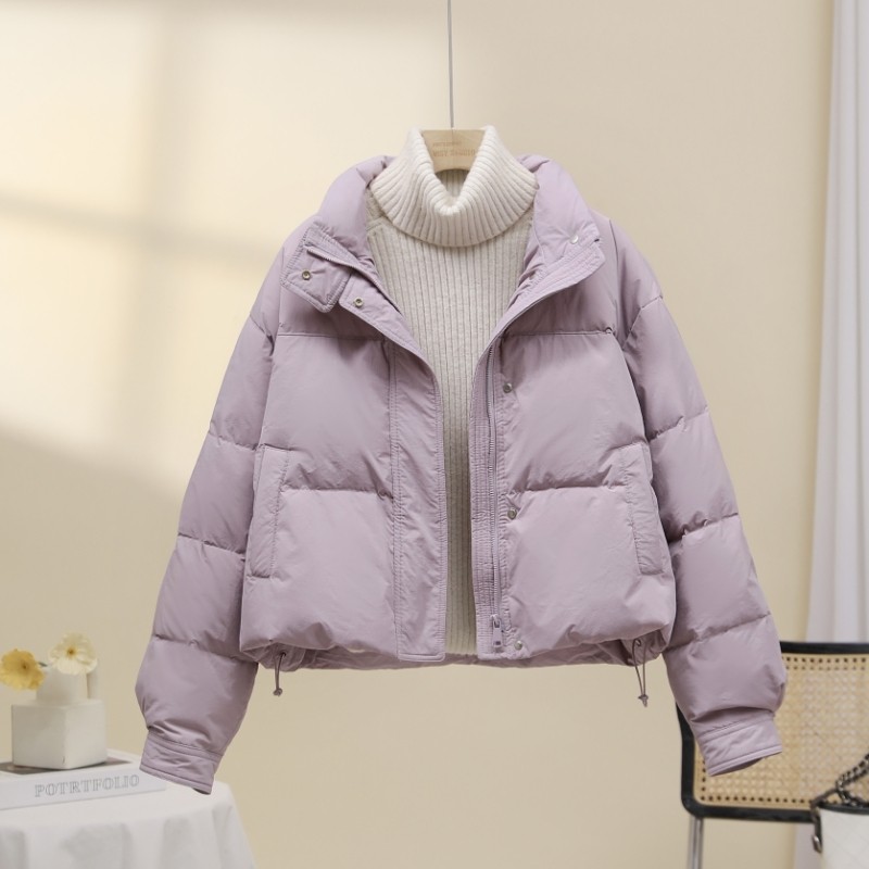 户外紫色羽绒服女短款2025新款韩版时尚宽松小个子白鸭绒面包服冬