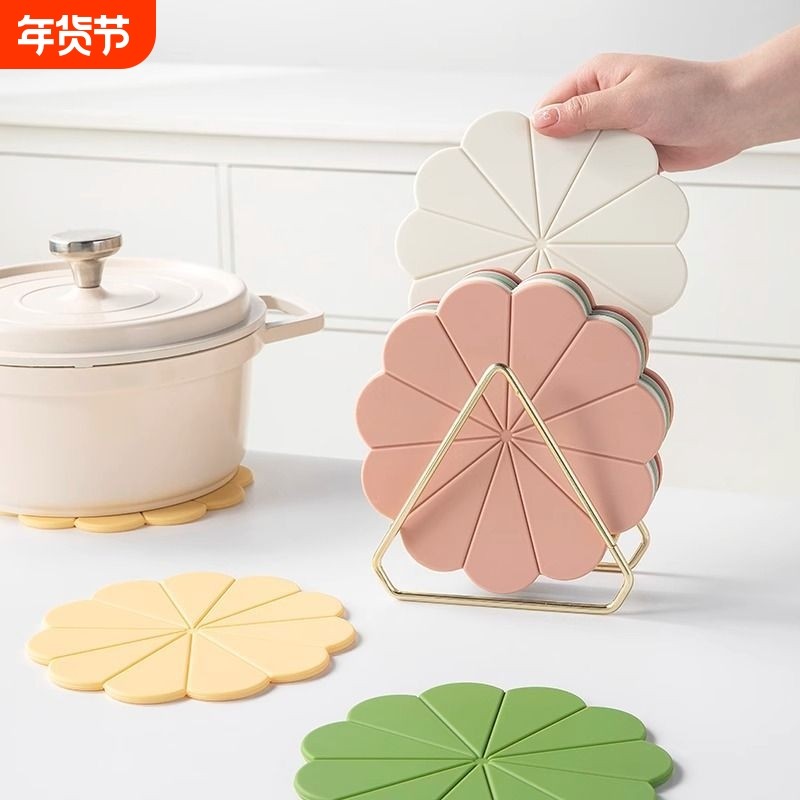 硅胶隔热垫餐垫锅垫杯碗垫子砂锅防烫餐桌垫家用耐高温餐盘隔热垫