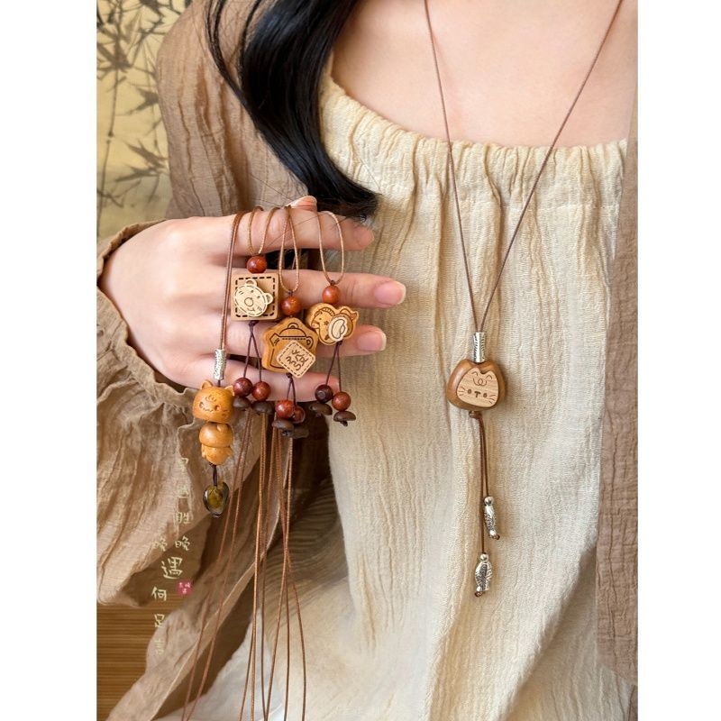 萌宠军团!可爱小马猫咪吊坠项链女配毛线衣的长款毛衣链挂绳配饰