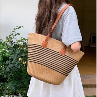 夏季 海邊度假沙灘包包女2025新款 編織單肩包大容量腋下草編水桶包