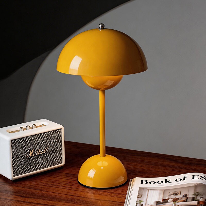 丹麦复古花苞台灯VP9北欧设计师氛围无线充电卧室床头小台灯轻奢