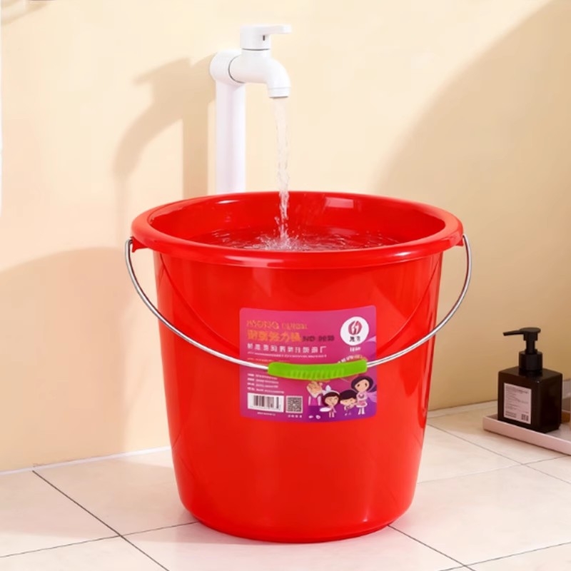 大号水桶家用储水带盖塑料提水桶加厚学生宿舍洗衣桶手提洗车圆桶