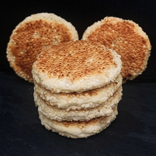 湖北超薄黄石金虹港饼老式手工芝麻饼干孕妇老人食品零食多规格起