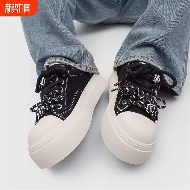 美式复古2026新款黑白米奇大头板鞋男百搭厚底帆布鞋户外情侣时尚