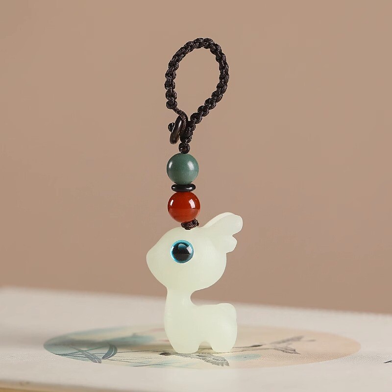 夜光小鹿钥匙扣可爱汽车挂件手机链吊坠挂饰绳多规格