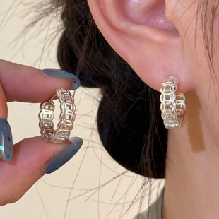 钱多多古钱币造型耳钉女轻奢高级感小众设计耳环ins风民族风耳饰