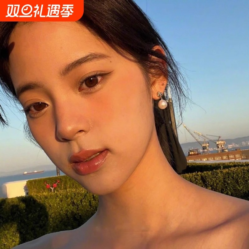 欧阳娜娜同款十字架珍珠耳钉女小众设计感独特无耳洞耳夹耳环耳饰