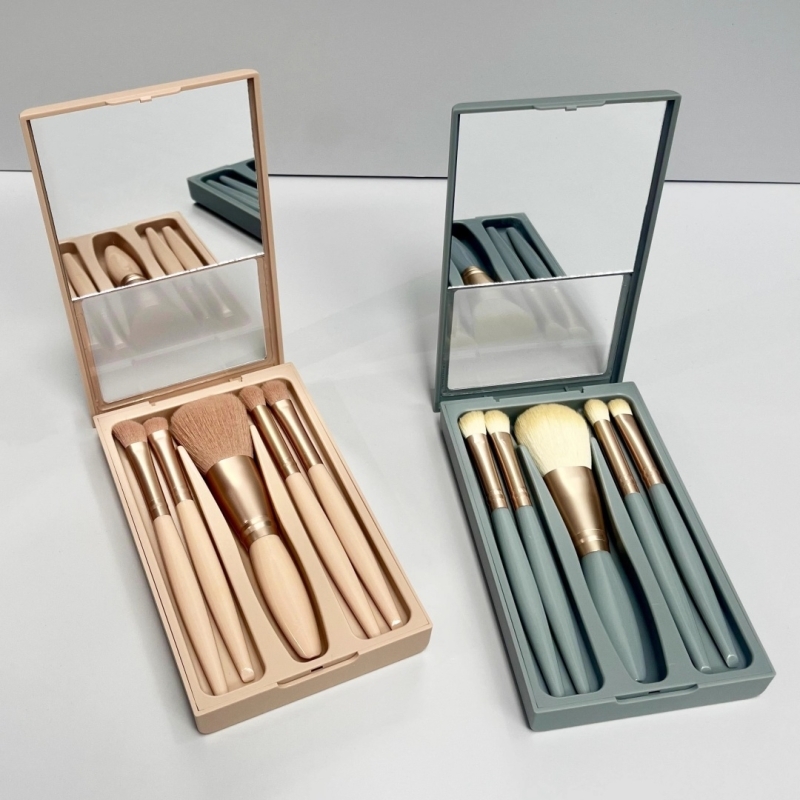 化妆刷盒装套装全套迷你收纳包超柔软平价学生初学者小便携