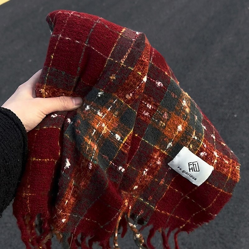 2025新款红色格子圣诞围巾女冬季韩系氛围感加厚披肩新年围脖条纹