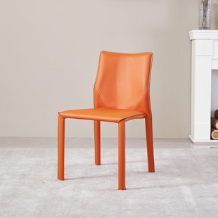 意式极简马鞍皮餐椅家用靠背椅餐厅皮椅子北欧设计师款岛台椅久坐