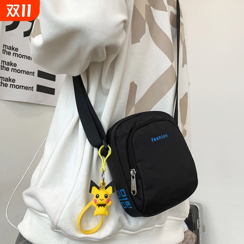 潮牌斜挎包休闲手机包