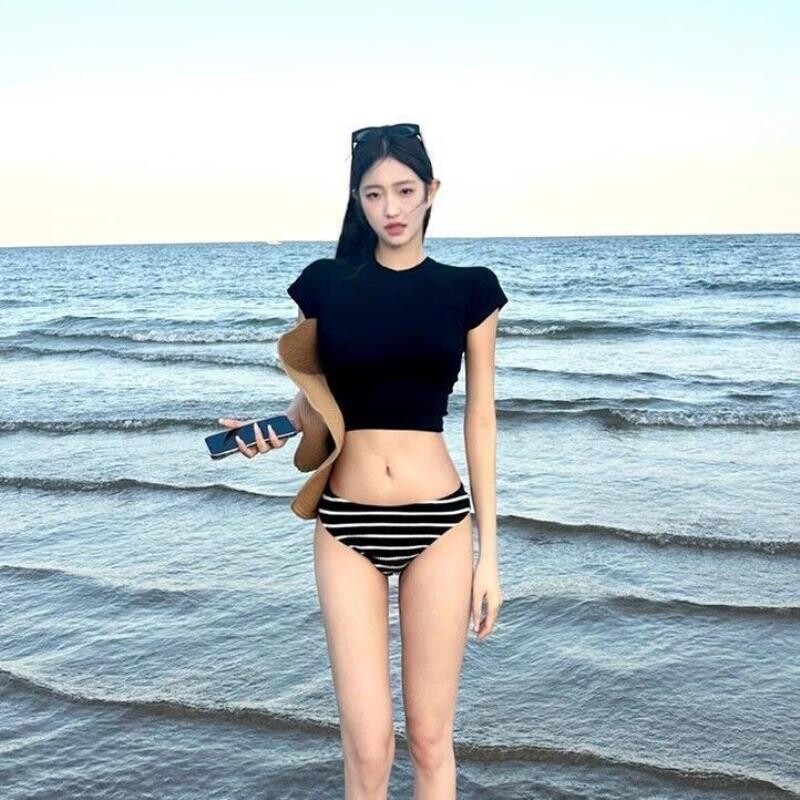 新款泳装绝美黑色条纹分体比基尼三件套性感海边度假风温泉泳衣女
