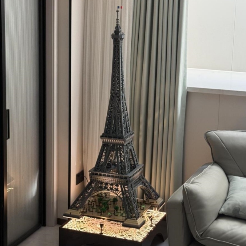 【特价】巴黎铁塔积木玩具