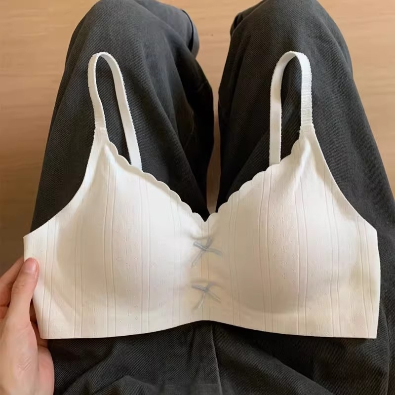 螺纹棉云感小胸内衣女无钢圈甜美蝴蝶结聚拢显大无痕舒适文胸罩