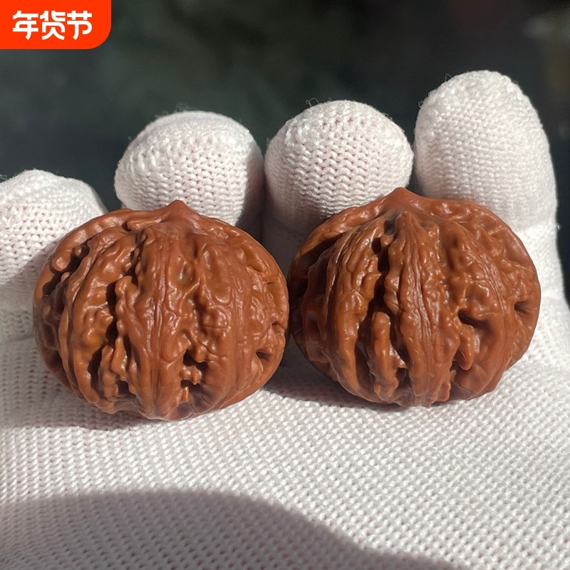 天然八楞粗筋麻核桃霸王龙桃核大粗筋核桃狮子头京八棱手把件手捻