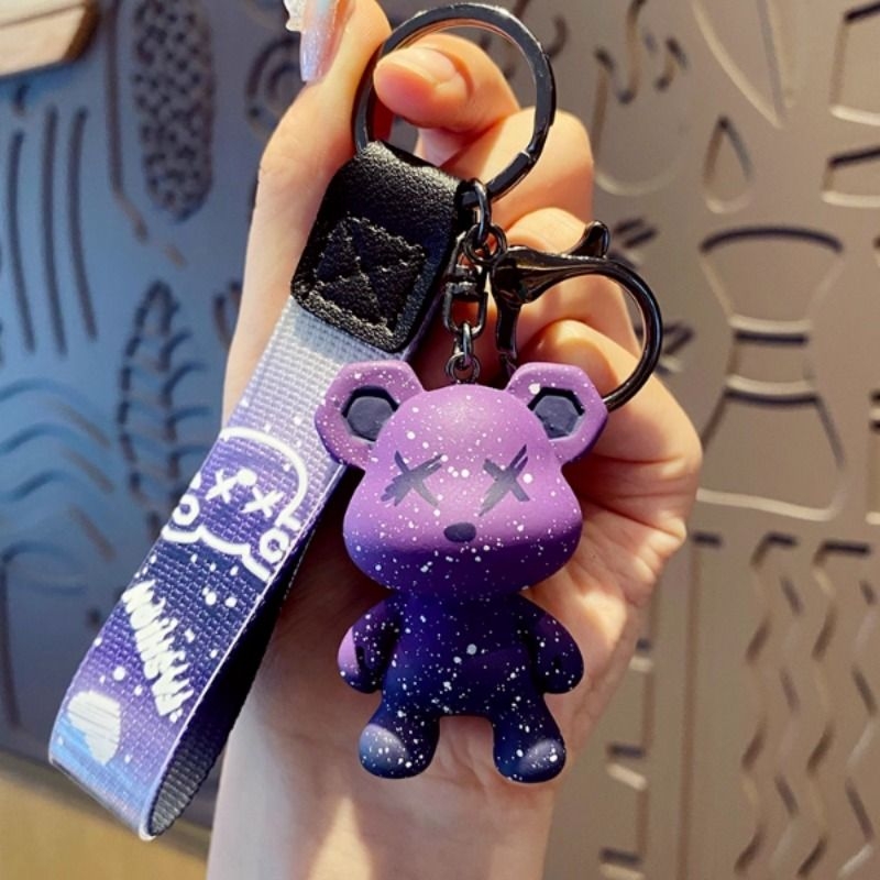 变色龙熊汽车用钥匙扣挂件男士高档钥匙链网红精致女生书包挂饰品